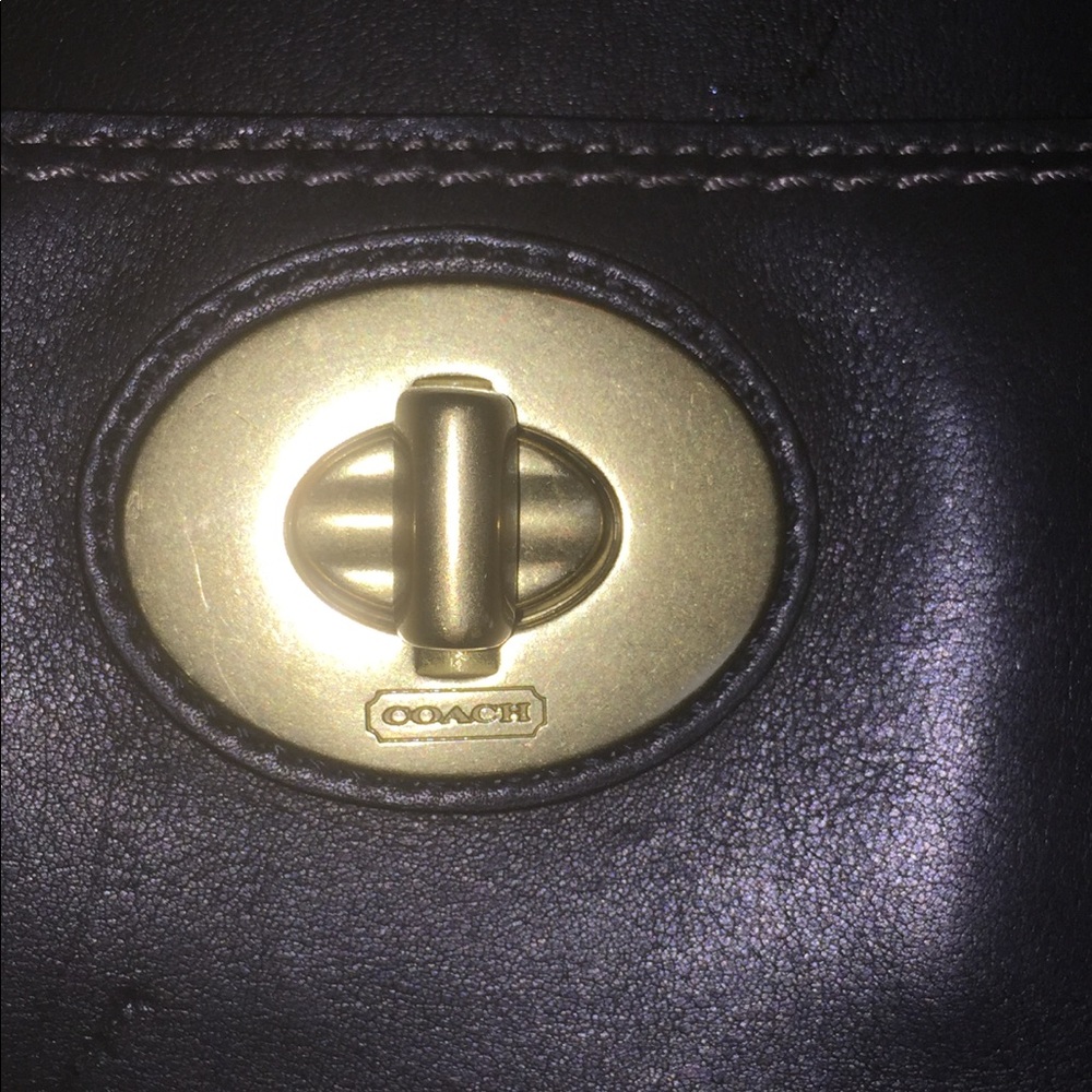 Coach Authentic Purse - Picture 3 of 8